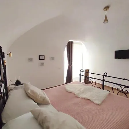 Al Vicolo Di *